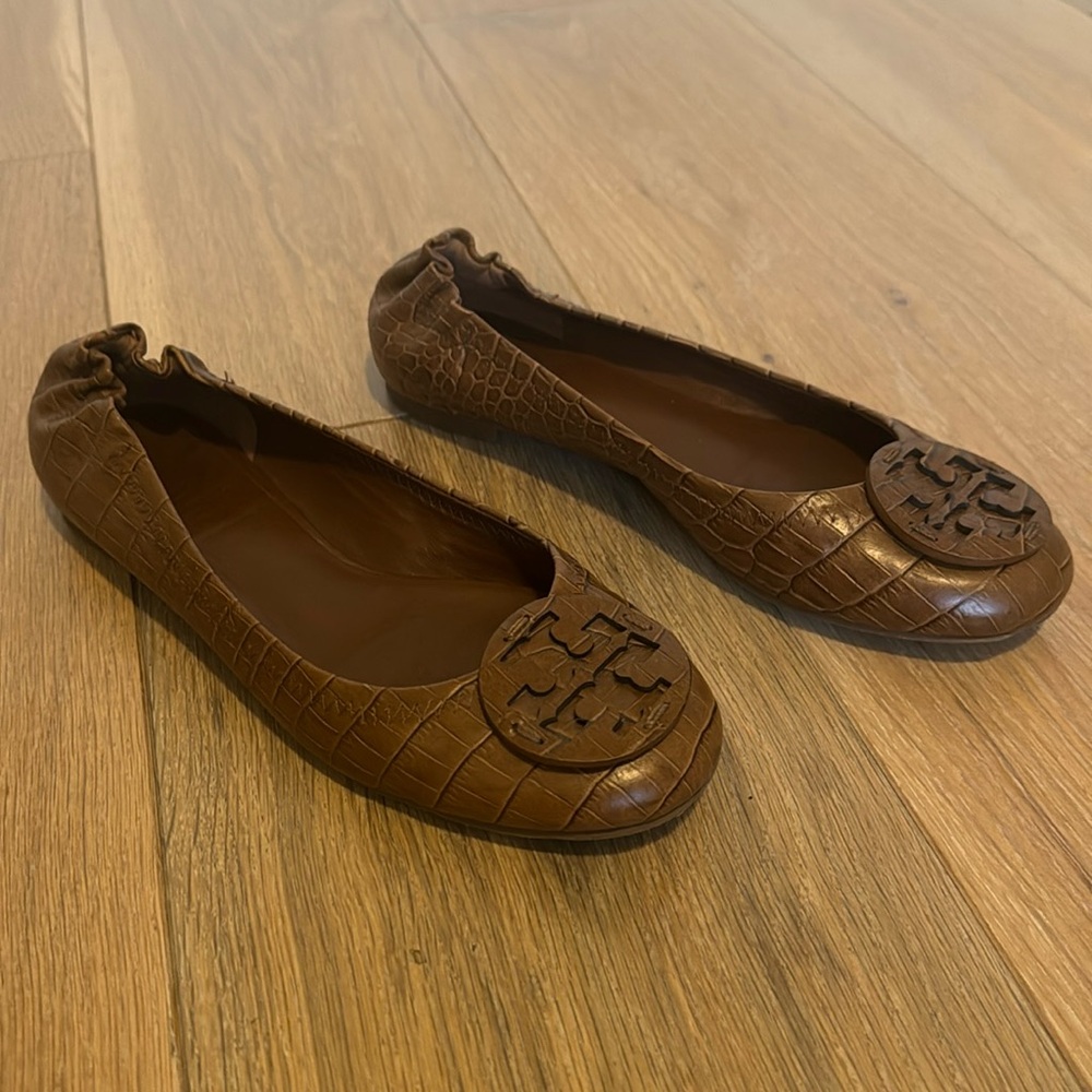 Tory Burch crocodile flats women’s 6.5